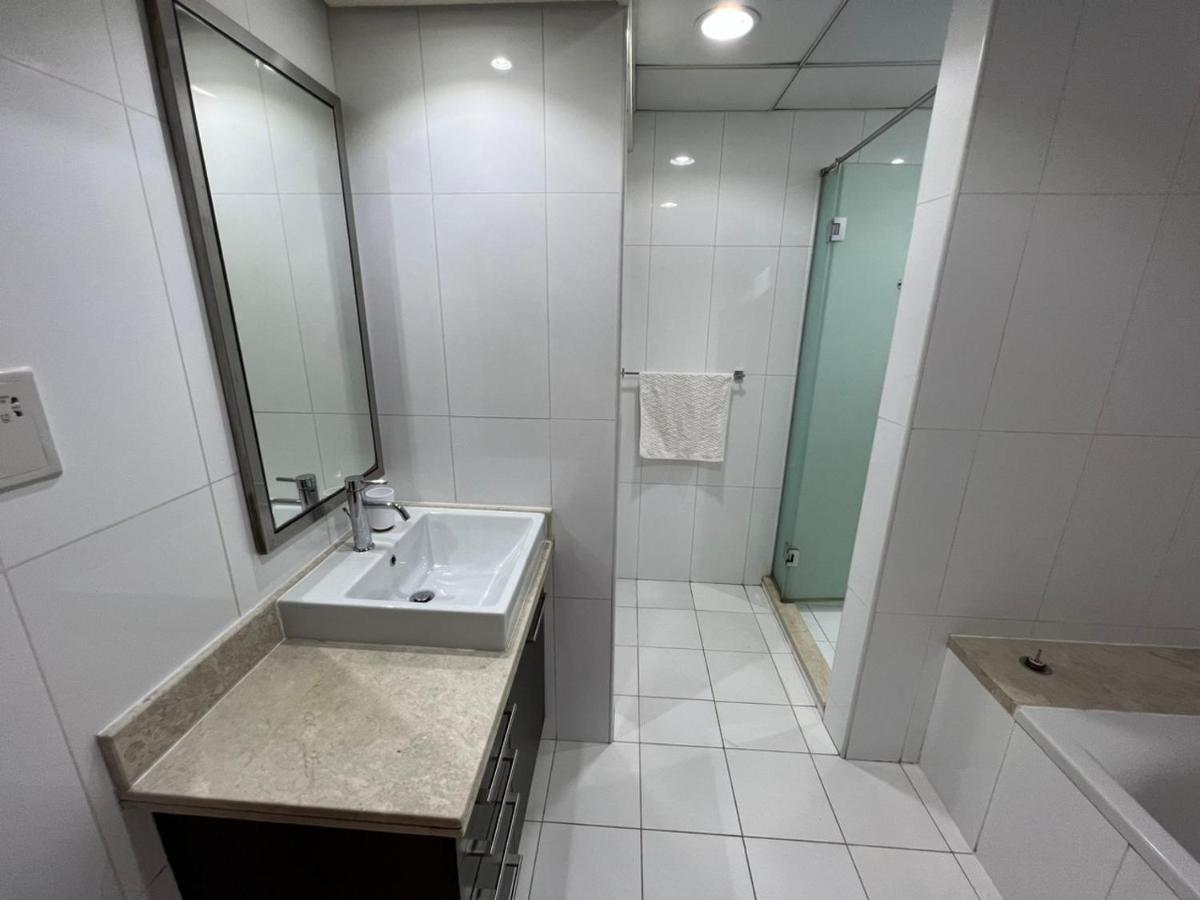 Blvbd Full Burj View 1402 Apartment *